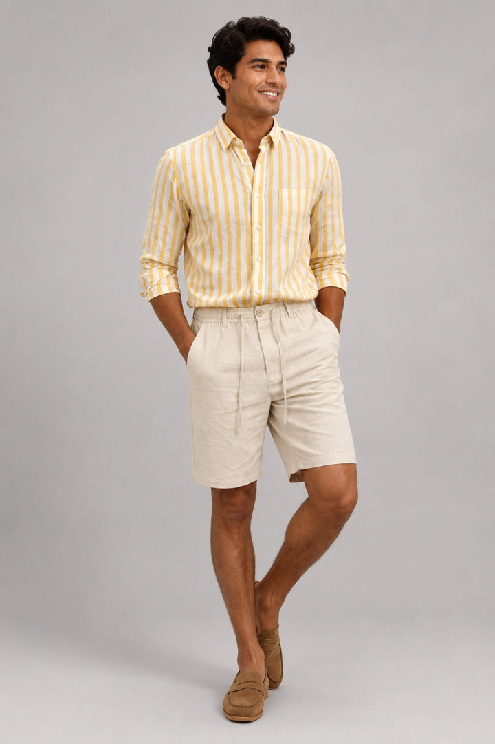 Casual men's shorts with a relaxed fit | Knee-length, adjustable drawstring, linen-look