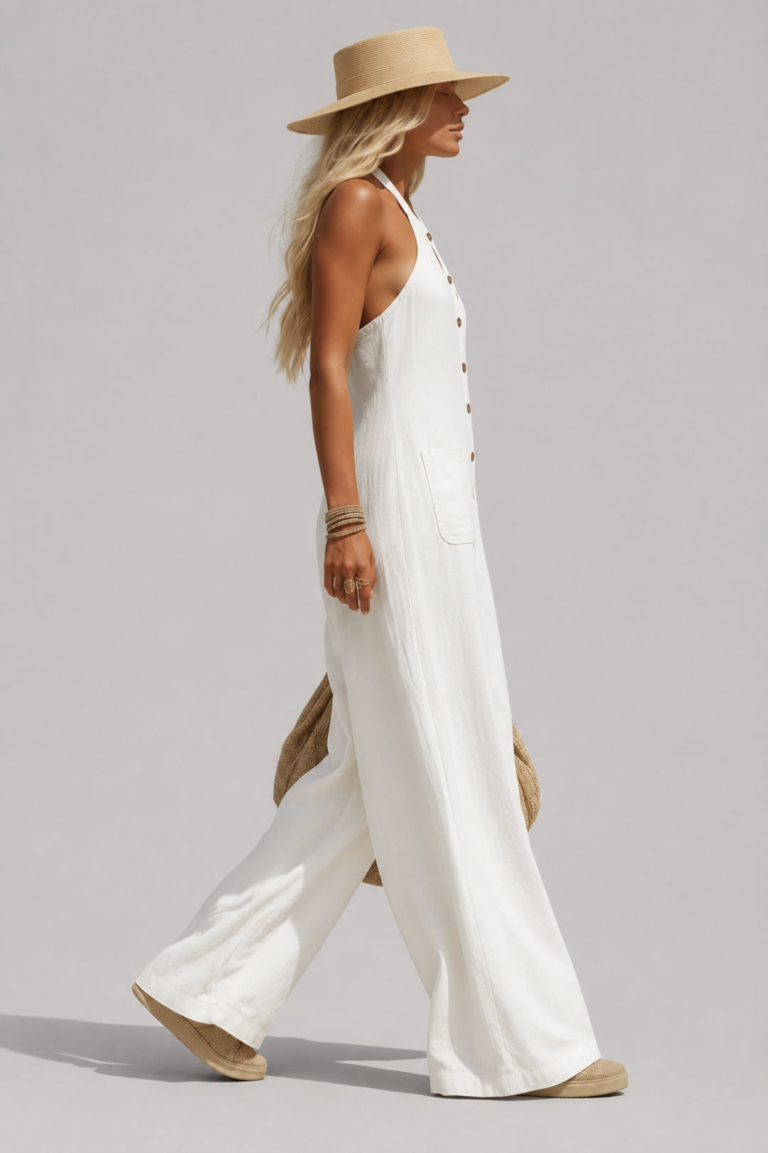 Women's loose-fit jumpsuit | Halter neckline, flared legs, boho style with a linen look