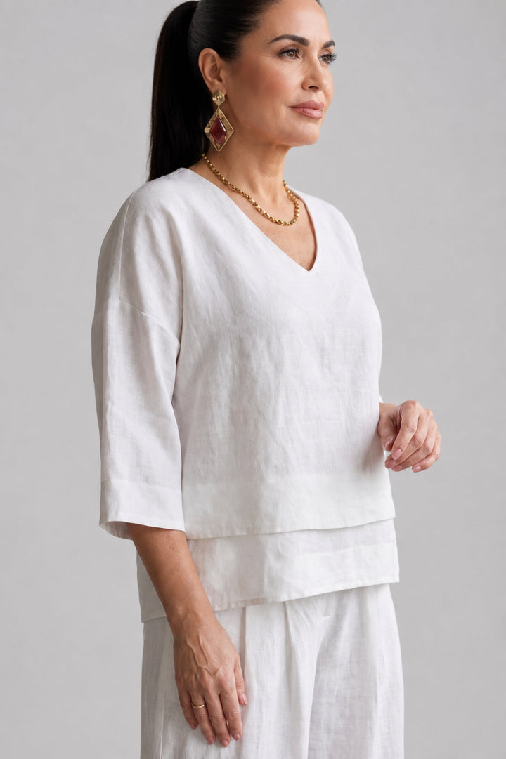 Linen Set Women Elegant – Layered V-Neck Top & Wide-Leg Trousers