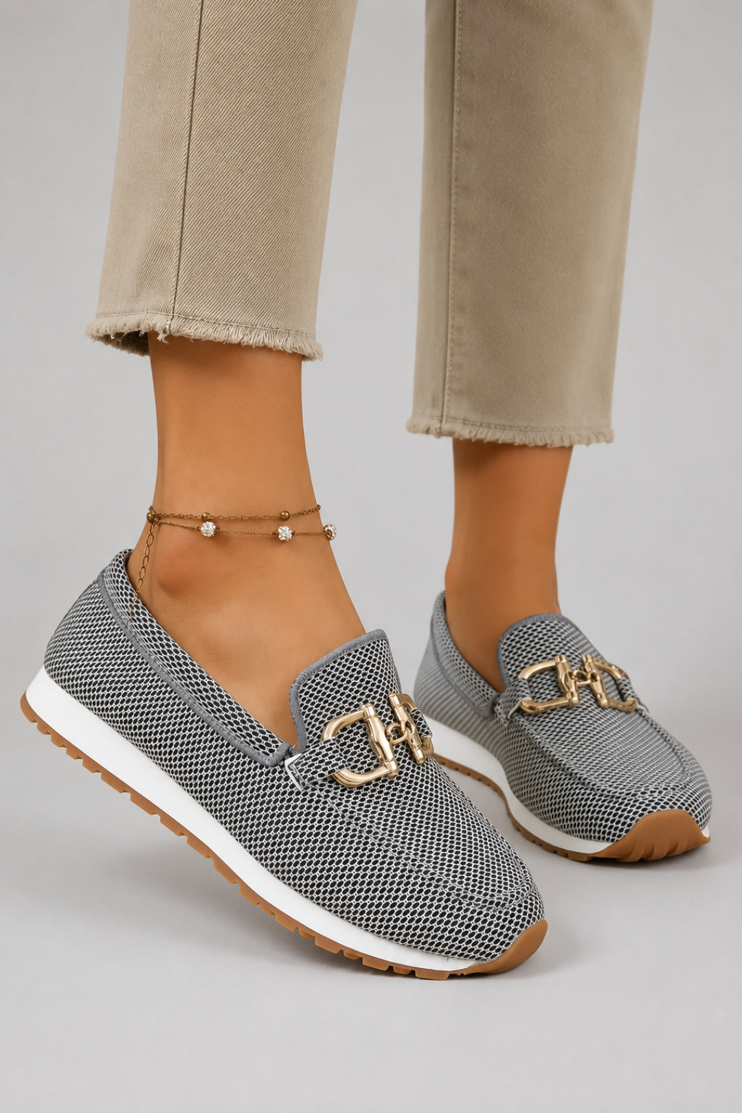 Women's moccasin with a comfortable fit | Gold buckle, platform sole, textured fabric