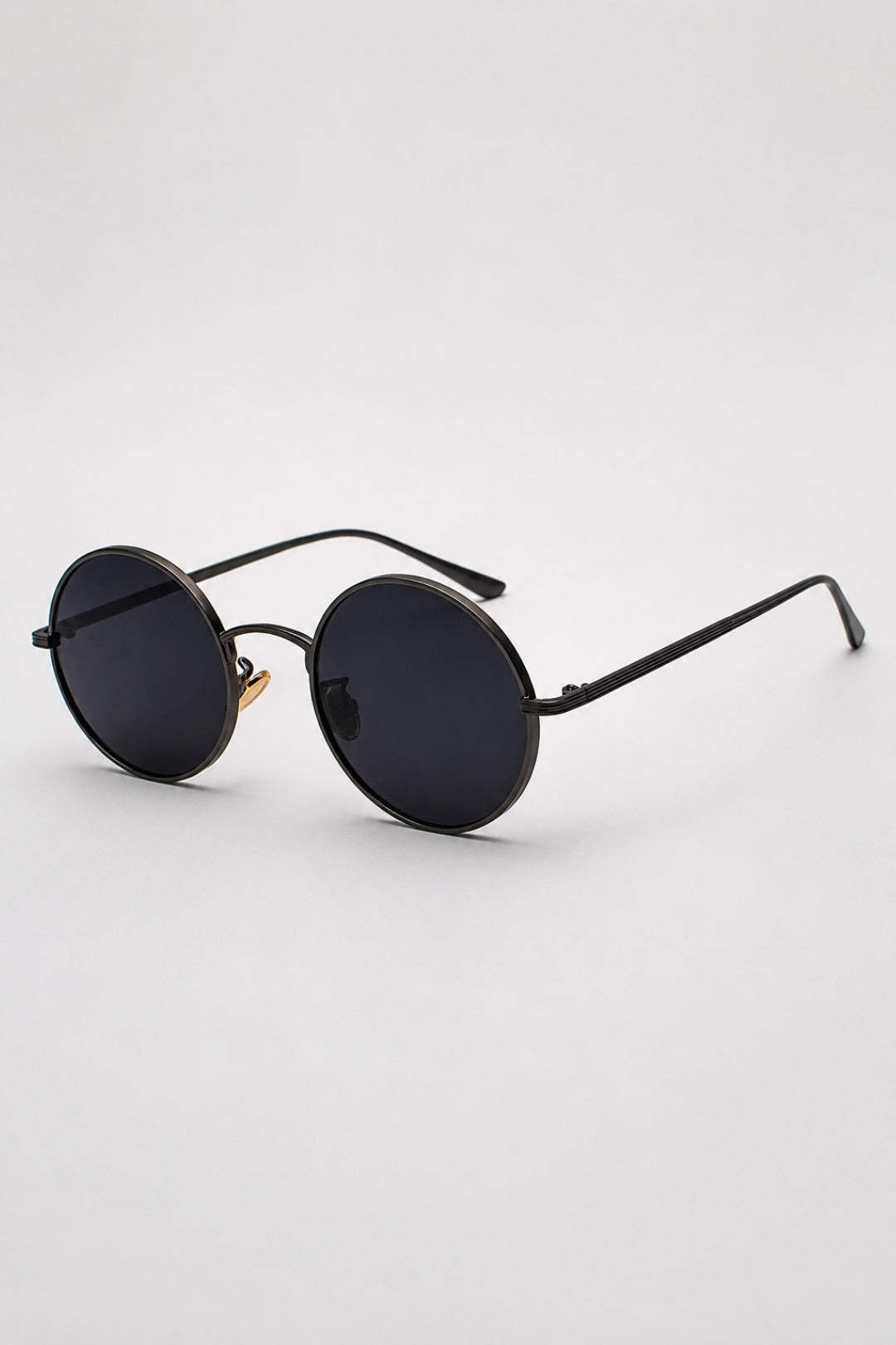 Men's sunglasses with a round fit | Metal frames and a classic vintage retro design